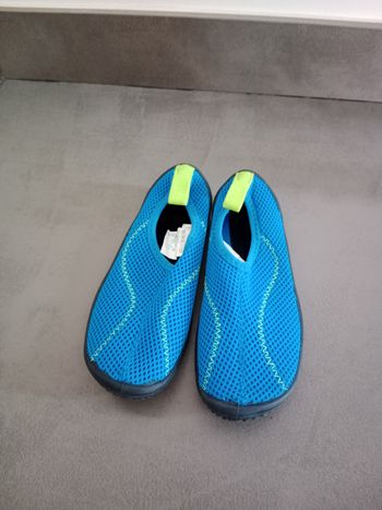 Chaussures aquatique 30 31 