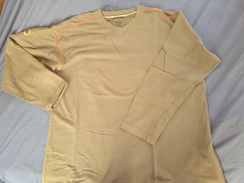 Sweat  kaki liseret  orange