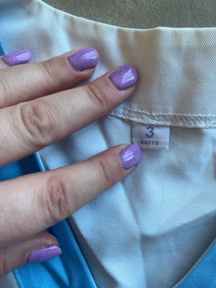 Haut de tenue soignant blanc et bleu - photo numéro 3