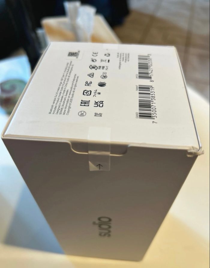 Enceinte Studio F4 / Neuve - photo numéro 3