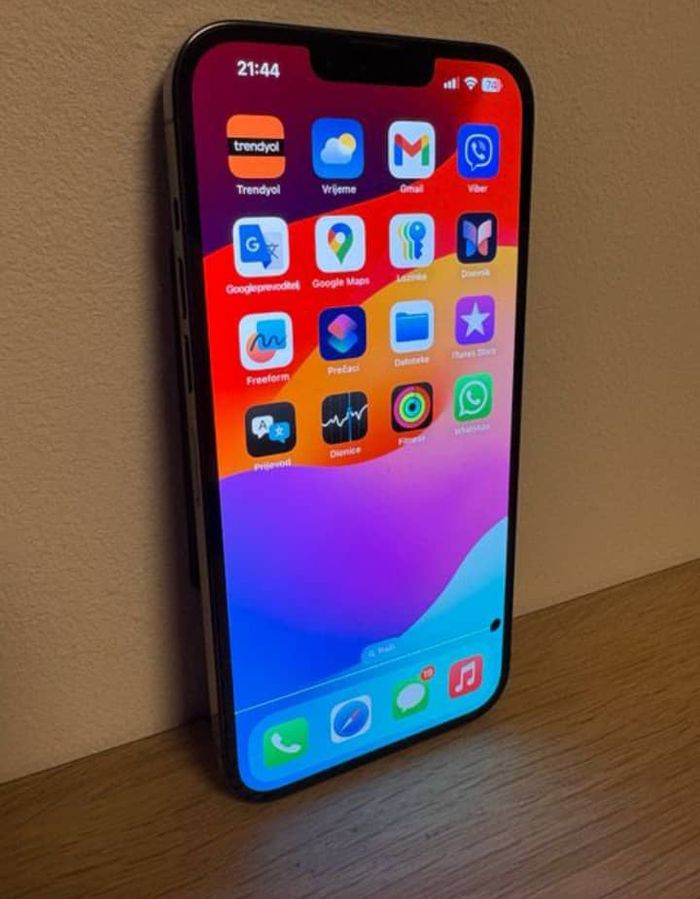 Téléphone - photo numéro 3