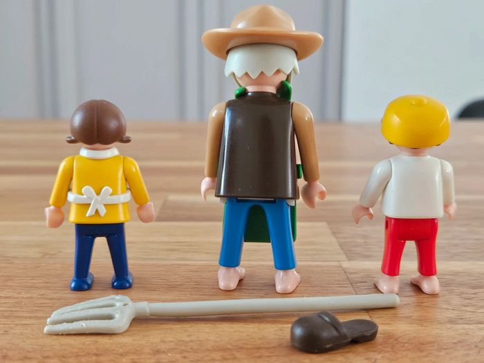 Playmobil 3751 fermiers Année 1981 - photo numéro 2