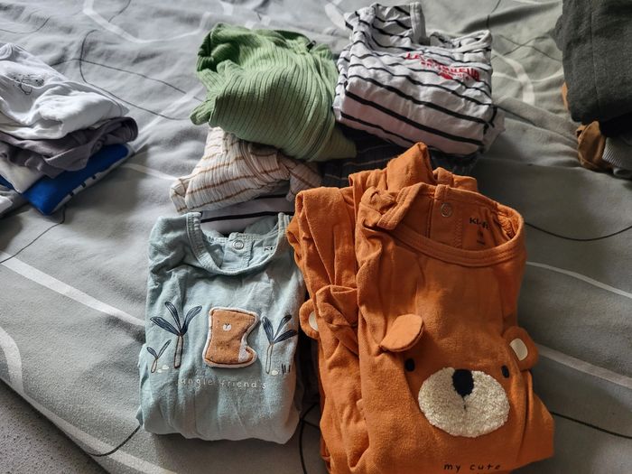 Lot vêtements garçon 9 mois - photo numéro 5