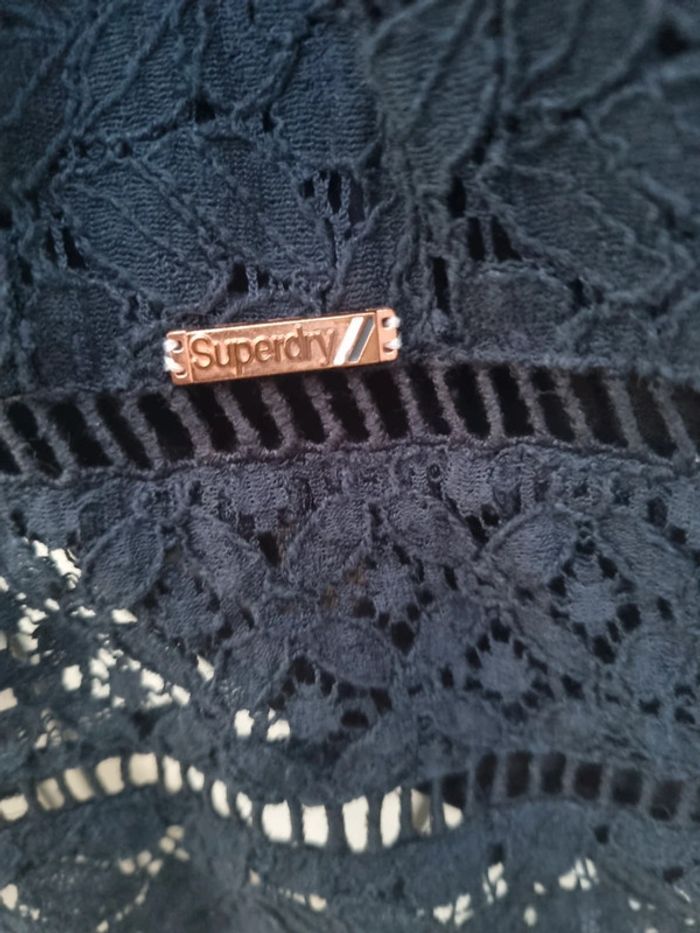 Robe bleue marine dentelle - photo numéro 3