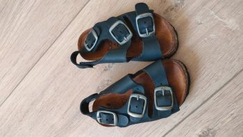 Sandales taille 18
