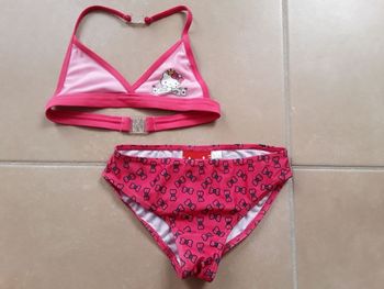 Maillot de bain 2 pièces HELLO KITTY fille 5 ans NEUF