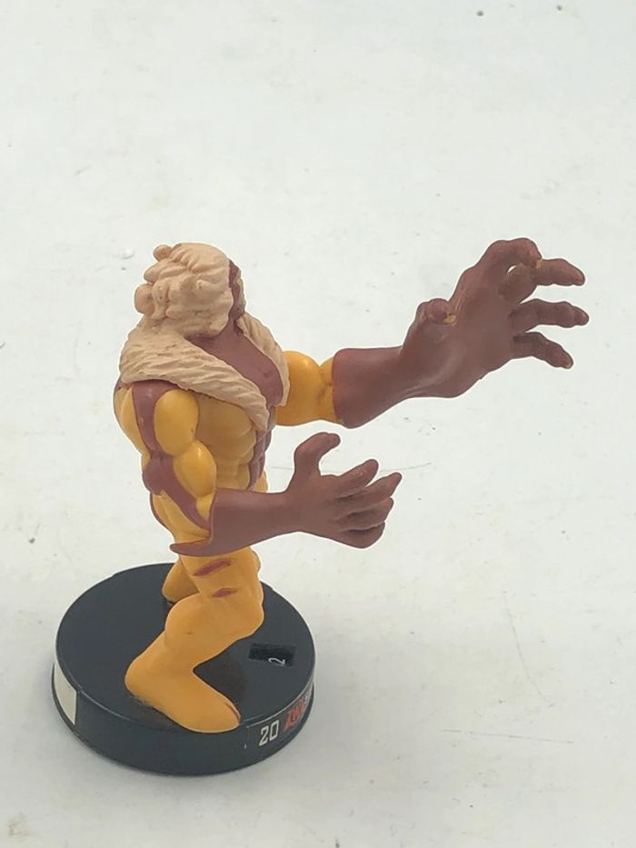 Figurine Marvel 2008 Dent de sabre 9 cm - photo numéro 3