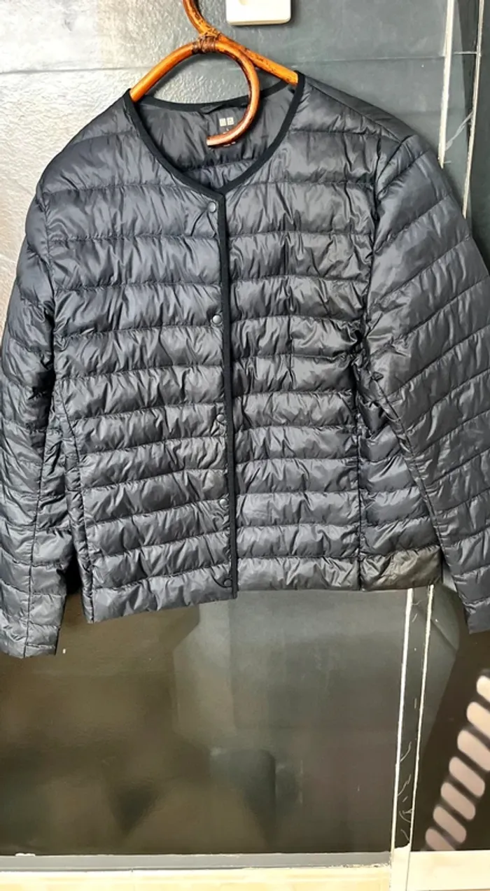 Doudoune veste matelassée t40 Uniqlo marine - photo numéro 4