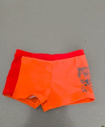 Maillot de bain neuf 23 mois