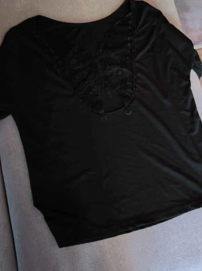 T-shirt  papillon noir manches longues 36/S Shein - photo numéro 4