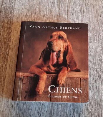 Chiens de Yann Arthus-Bertrand