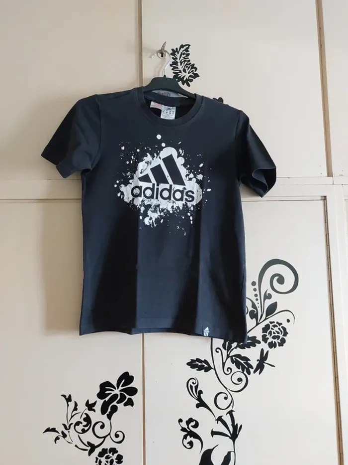 T-shirt Adidas