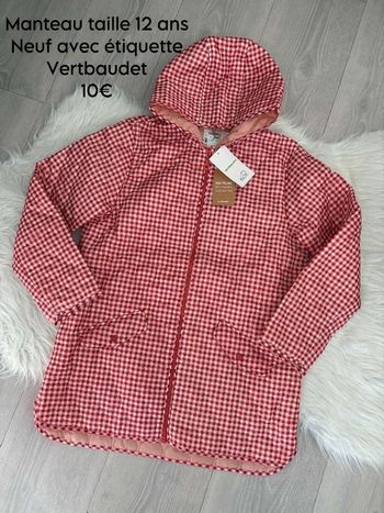 Manteau vertbaudet taille 12 ans neuf avec étiquette