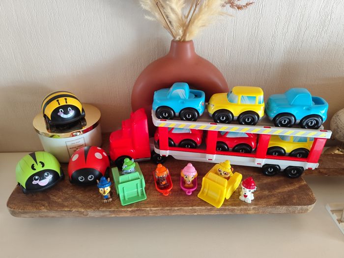 Lot jouets