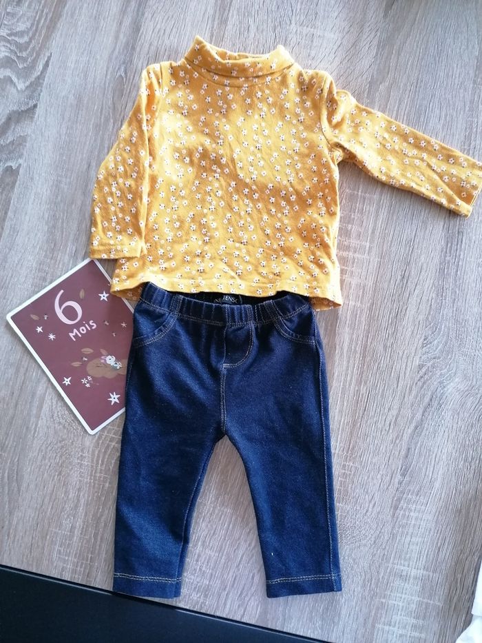 Lot jeans +2 hauts - photo numéro 2