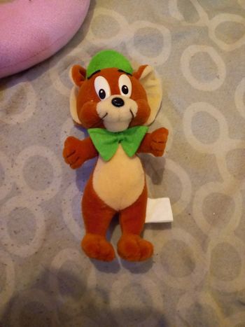 Peluche Jerry 10cm env envoie  chrono ou relais colis de préférence
