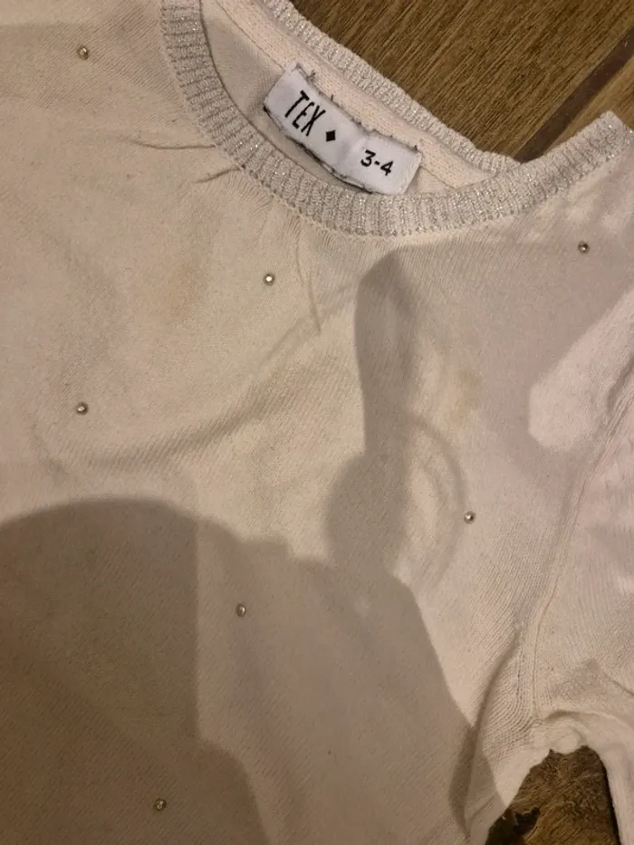 Lot de jean et 3 pull 3 ans - photo numéro 4