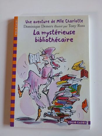 Mlle Charlotte : la mystérieuse bibliothécaire