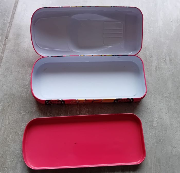 Trousse en métal CARS - photo numéro 2