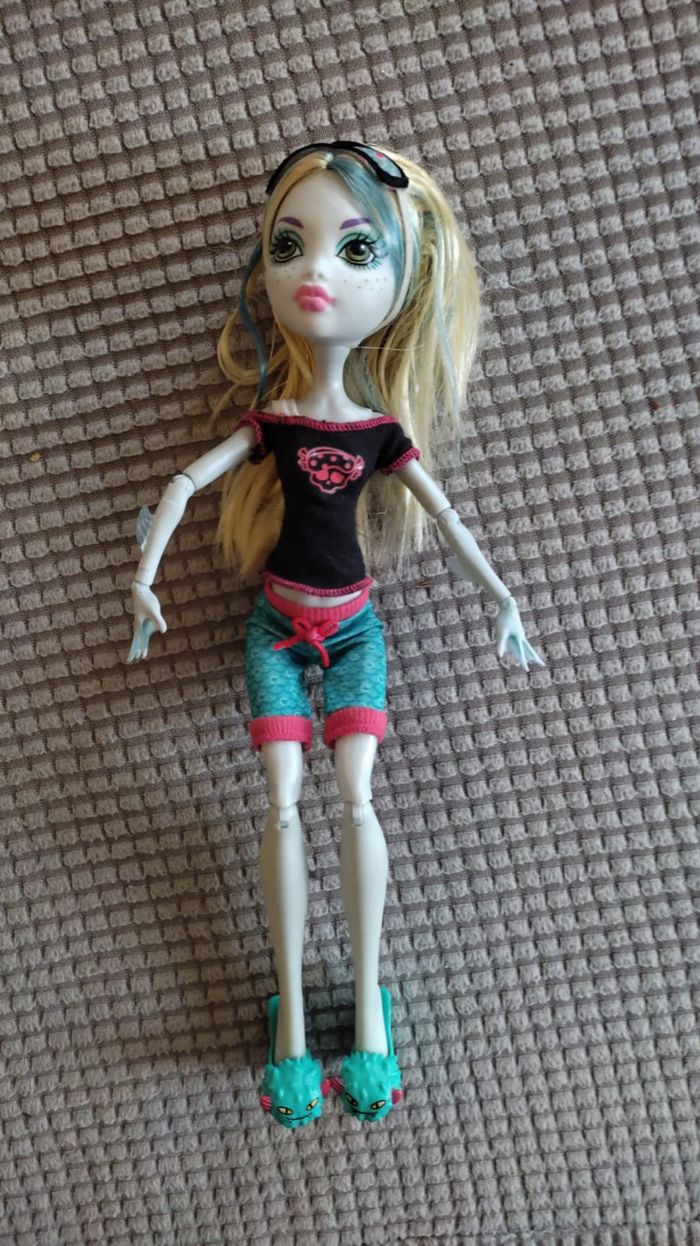 Poupée Monster High Lagoona Blue - photo numéro 4