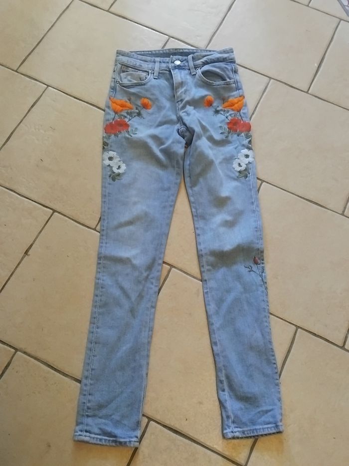 Jean fleuri