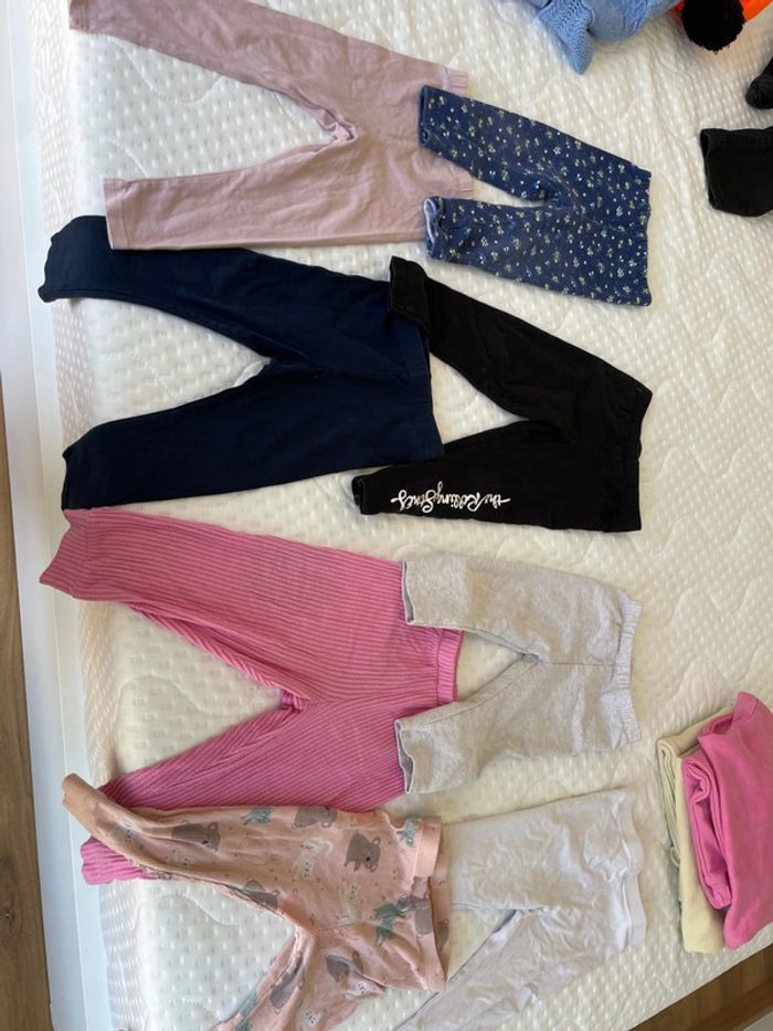 Lot de 8 leggings 12-18 mois