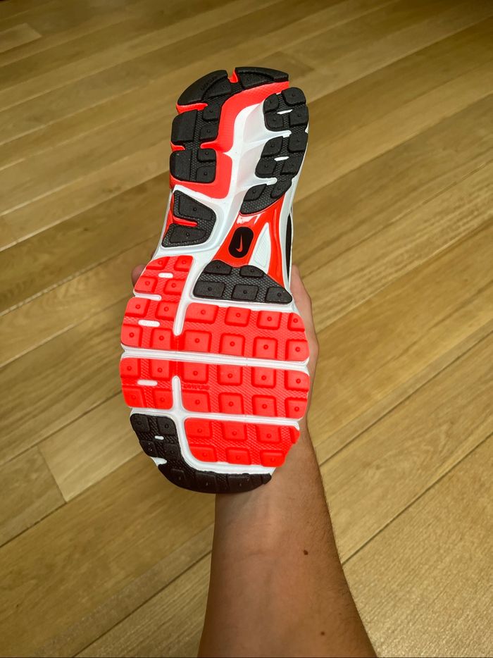 Nike Zoom Vomero 5 Bright Crimson - photo numéro 4