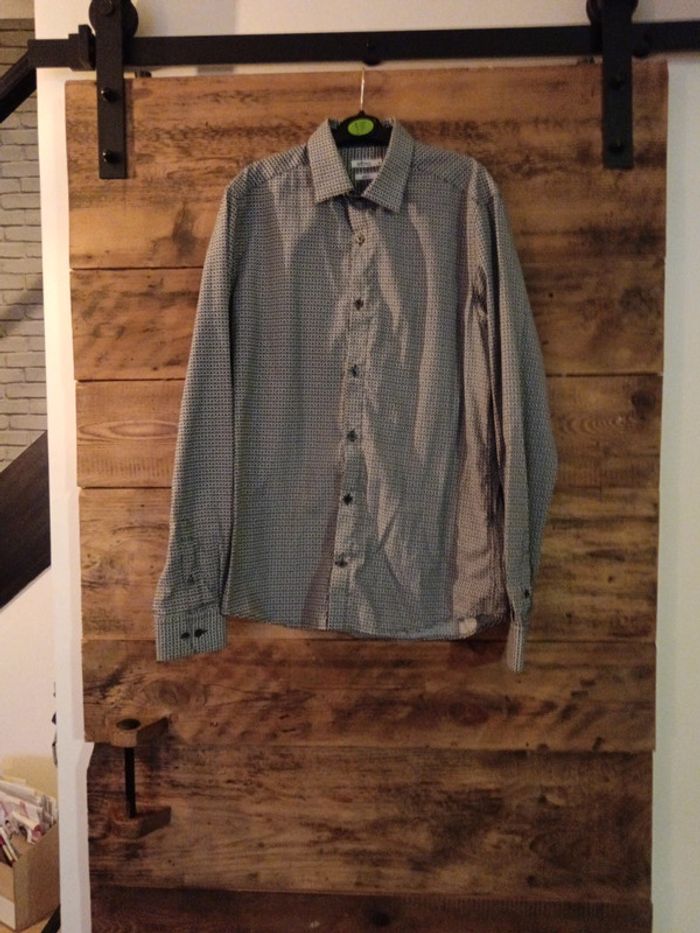 Chemise
