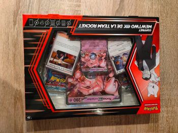 Coffret Mewtwo ex de la team rocket EV10