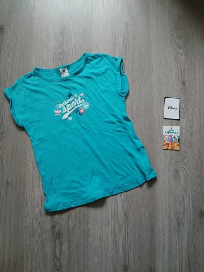 Tee-shirt bleu à message avec étoiles / domyos / (8ans)