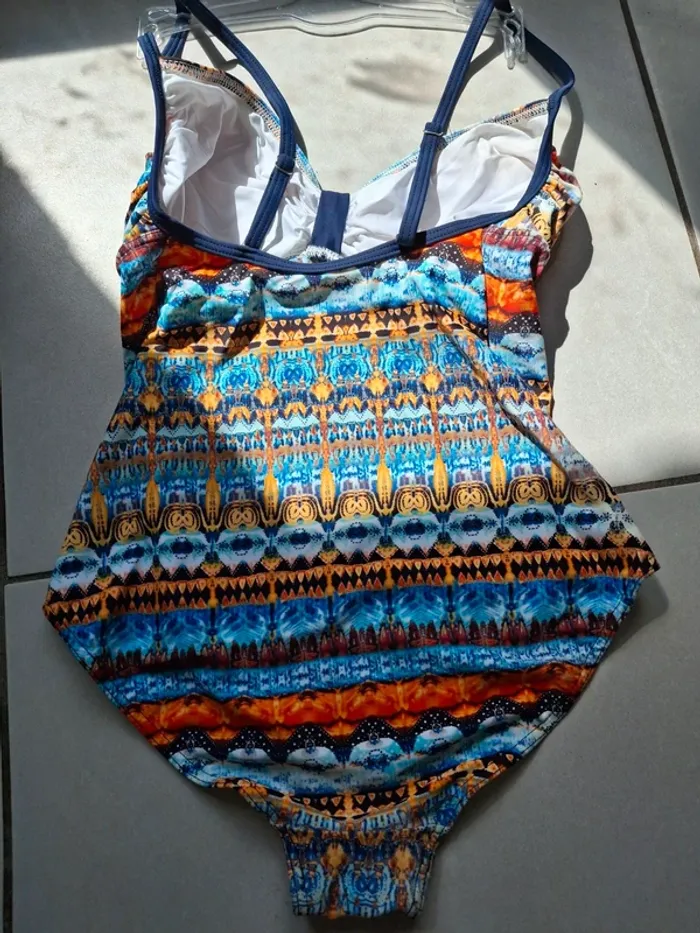 Maillot de bain une pièce femme S Neuf - photo numéro 3