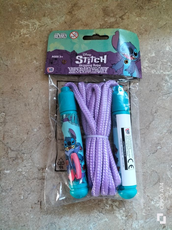 Disney 🩵 Corde à sauter Stitch