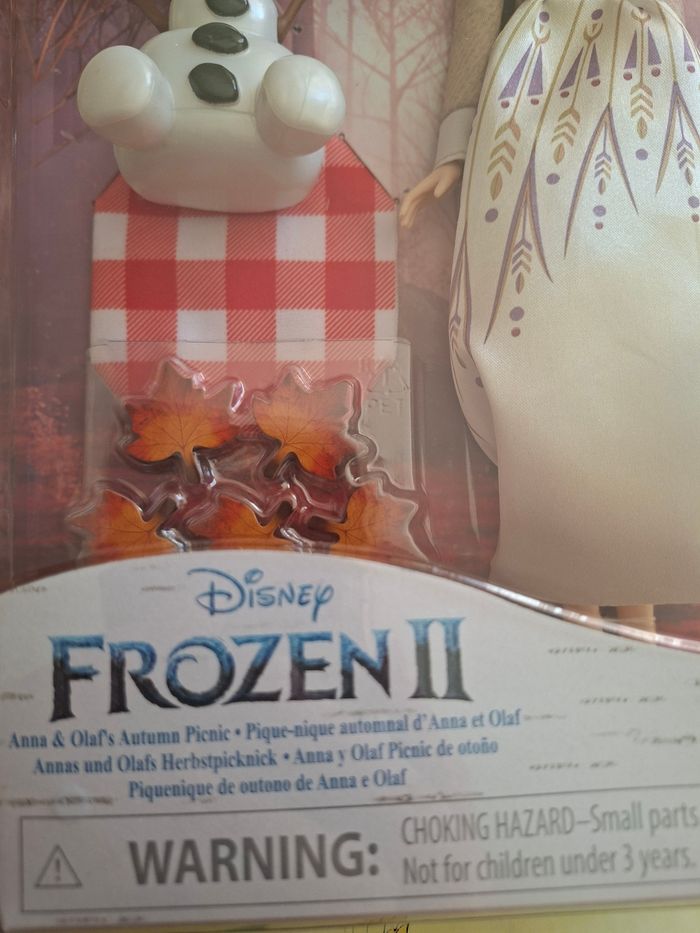 Frozen II - Pique-nique automnal d'Anna et Olaf - photo numéro 4
