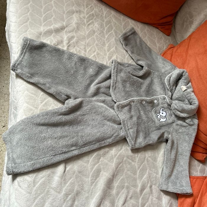 Pyjama polaire  2 pièces garçons taille 18/24mois - photo numéro 2
