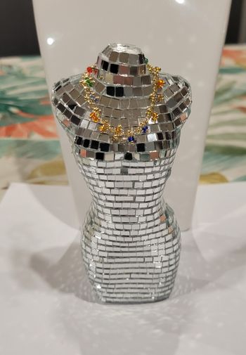 buste decoration porte bijoux boule a facettes