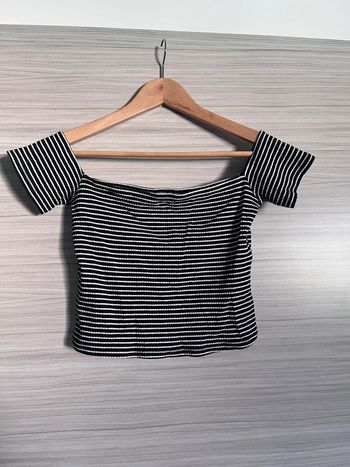 Top Only à épaules dénudées, taille M, en très bon état
