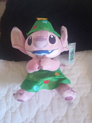 Peluche da angel dans stitch Disneyland Paris neuve 