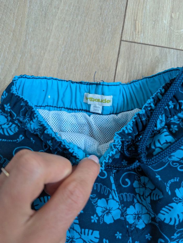 Short maillot de bain hawaïen Vertbaudet 2 ans - photo numéro 2