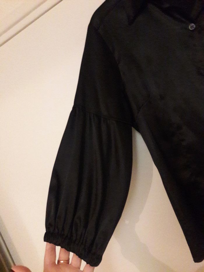 Chemise/veste effet soie noir 38/40 - photo numéro 2