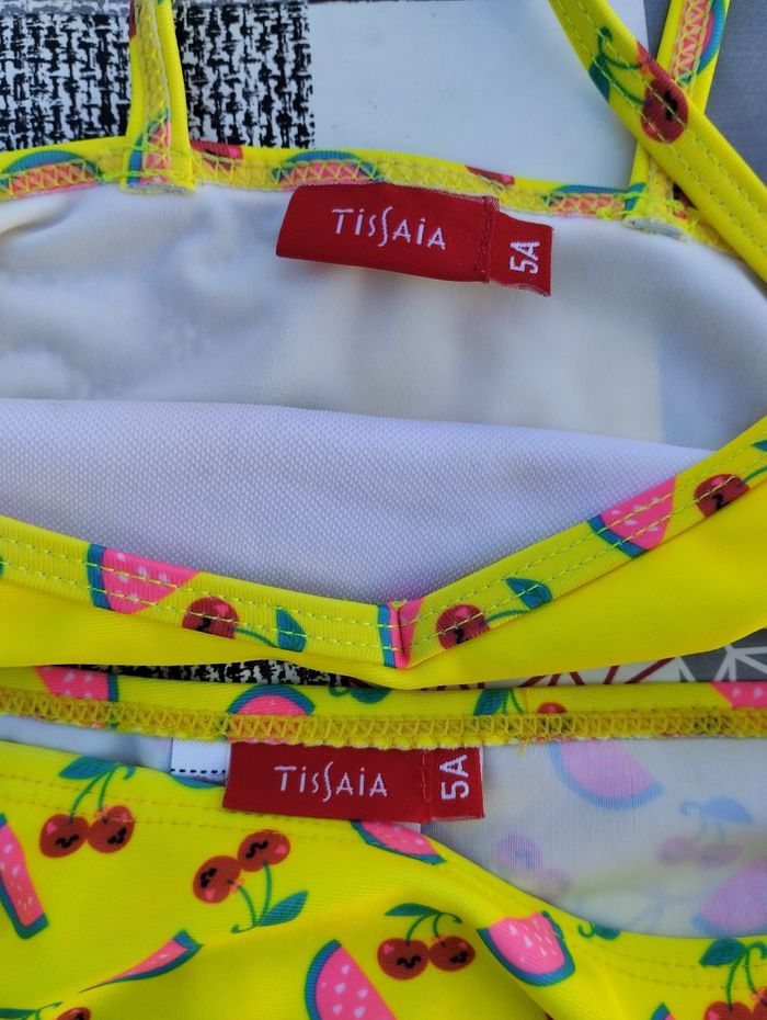 Maillot de bain fille 5 ans - photo numéro 3