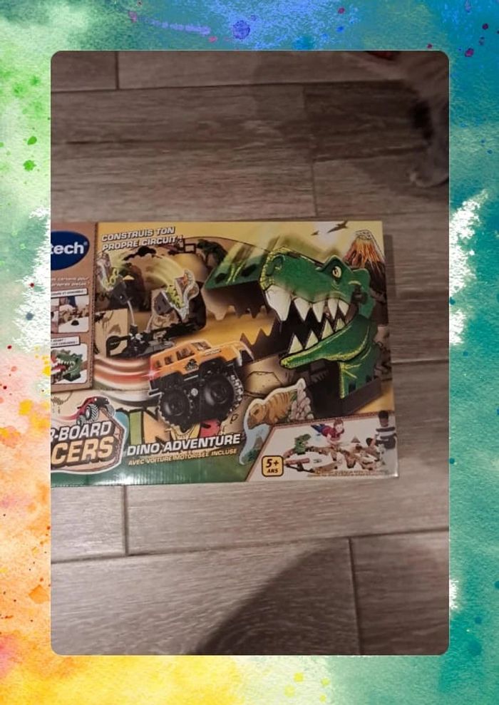 VTech Dino – Circuit + voiture – Neuf