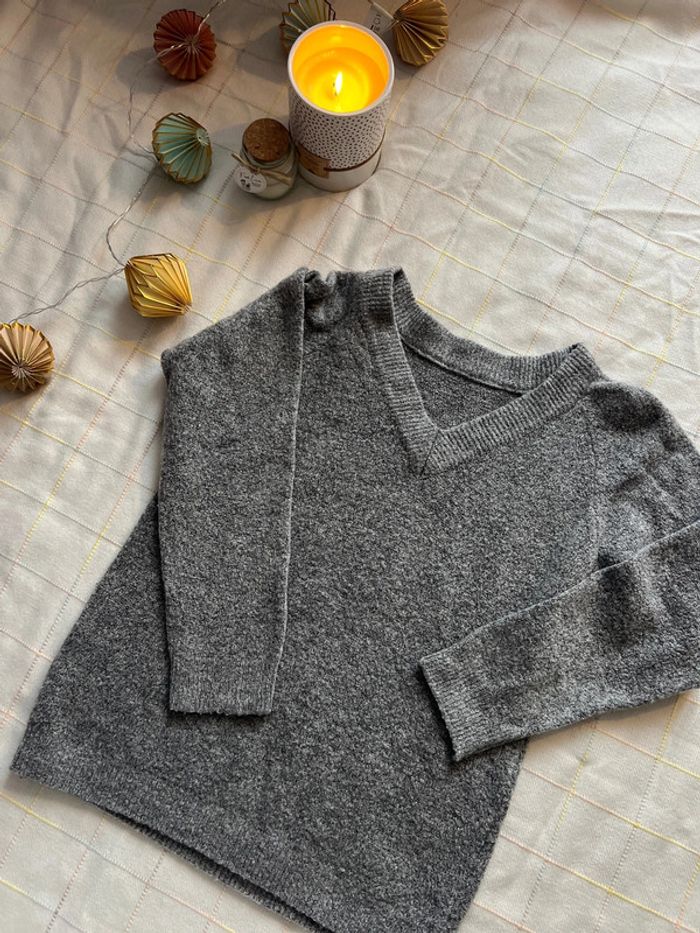 Pull gris