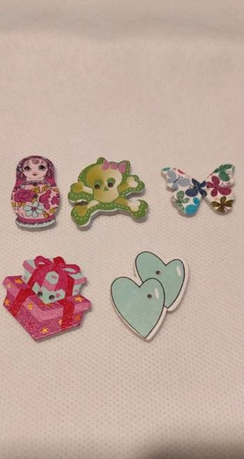 Lot 5 déco fantaisie en bois