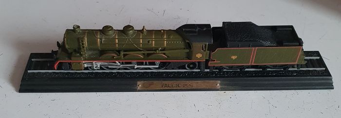 Locomotive miniature 30 cm collection