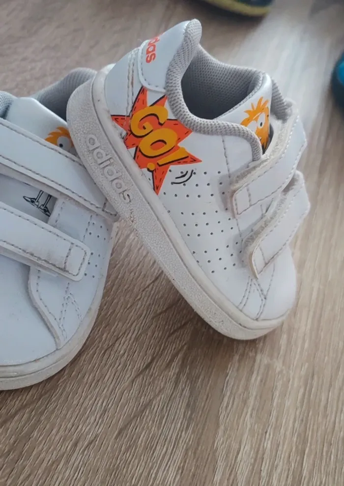 Chaussure adidas - photo numéro 2