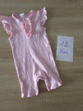 Barboteuse rose côtelé 12 mois