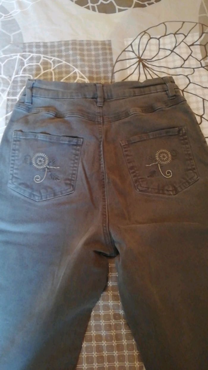 Jeans stretch - photo numéro 4