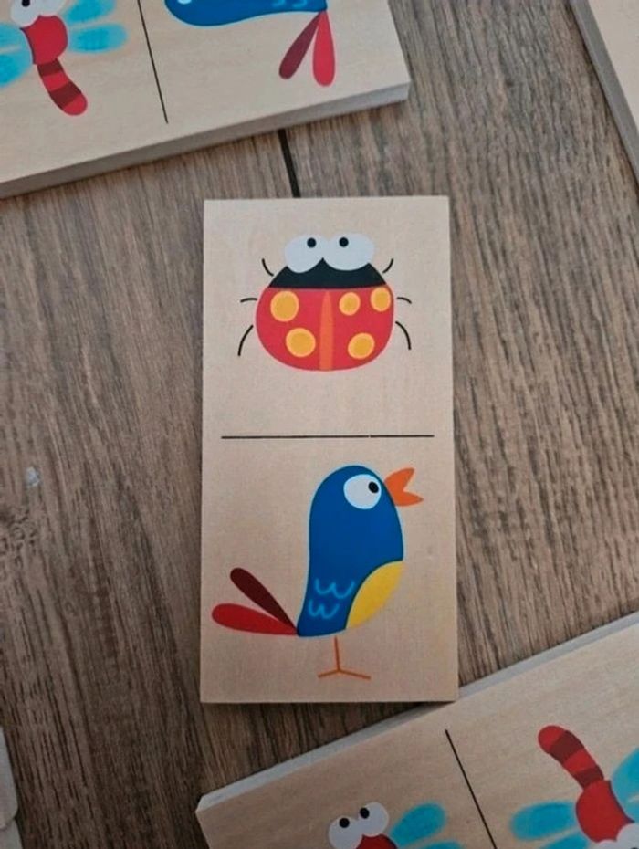 Jeu de 28 dominos en bois - photo numéro 3