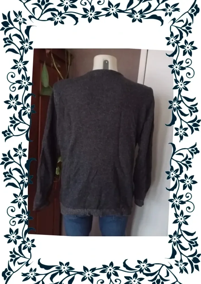 Pull taille M c&a - photo numéro 2