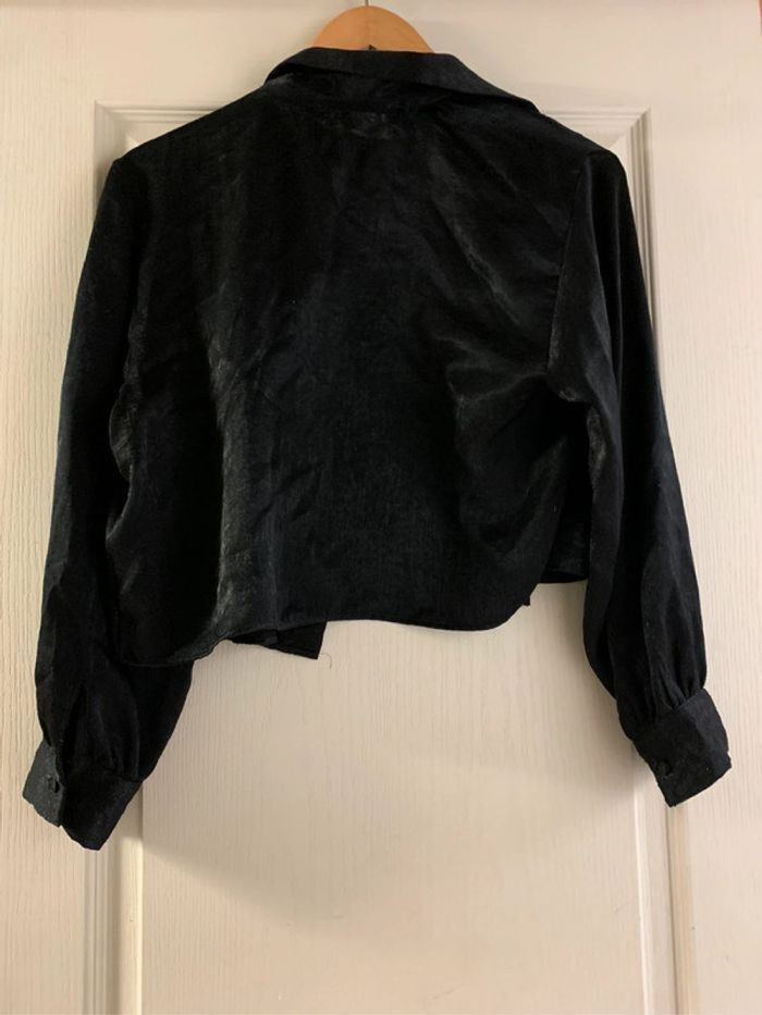 Chemisier satiné noir court de Zara taille M - photo numéro 5